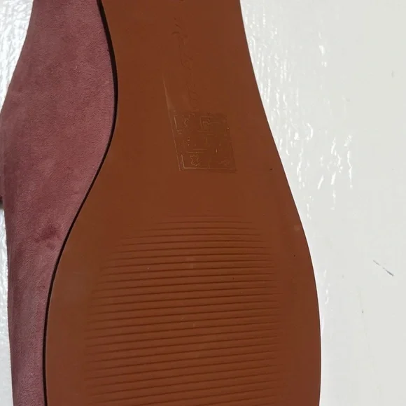 Women’s Pink Suede Madewell Flats - Picture 3 of 3
